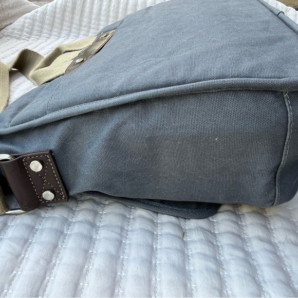 Laptop Bag Messenger • Warner Bros. Logo • Briefcase Bag - Picture 4 of 11